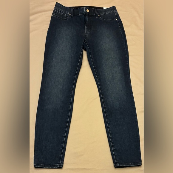 White House Black Market Dark Blue Jeans - Picture 1 of 4